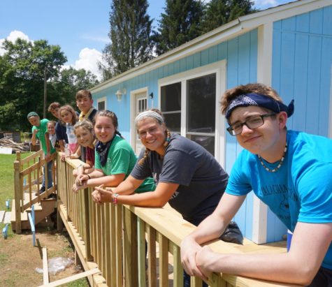 Central and Oakland Students who volunteered on the 2018 Appalachian Mission Trip