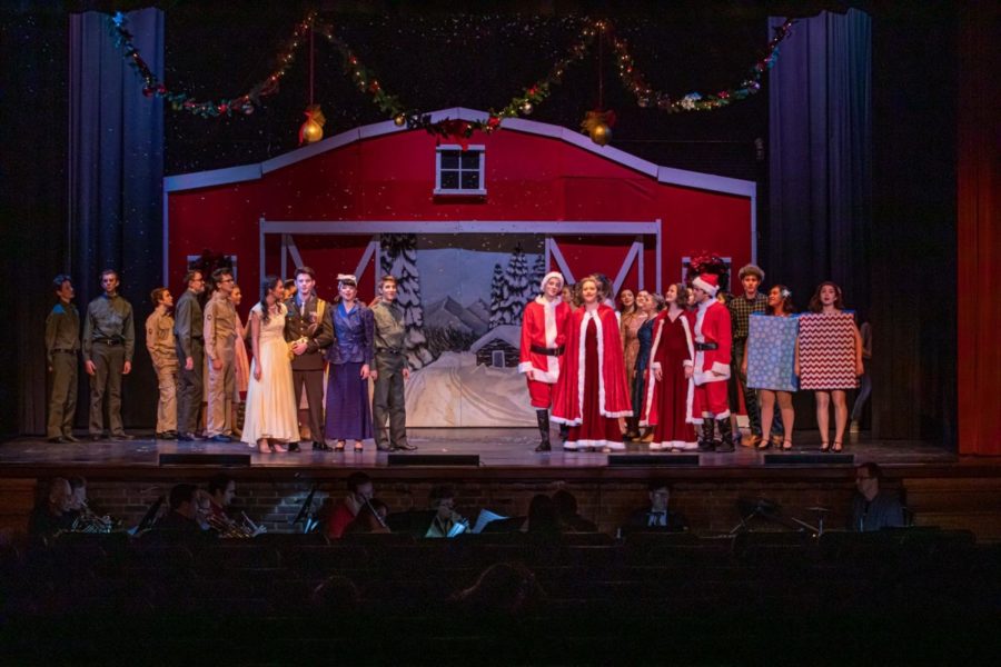 The Masques performance of Irving Berlins White Christmas featuring Christan Farls and Zachary Evans